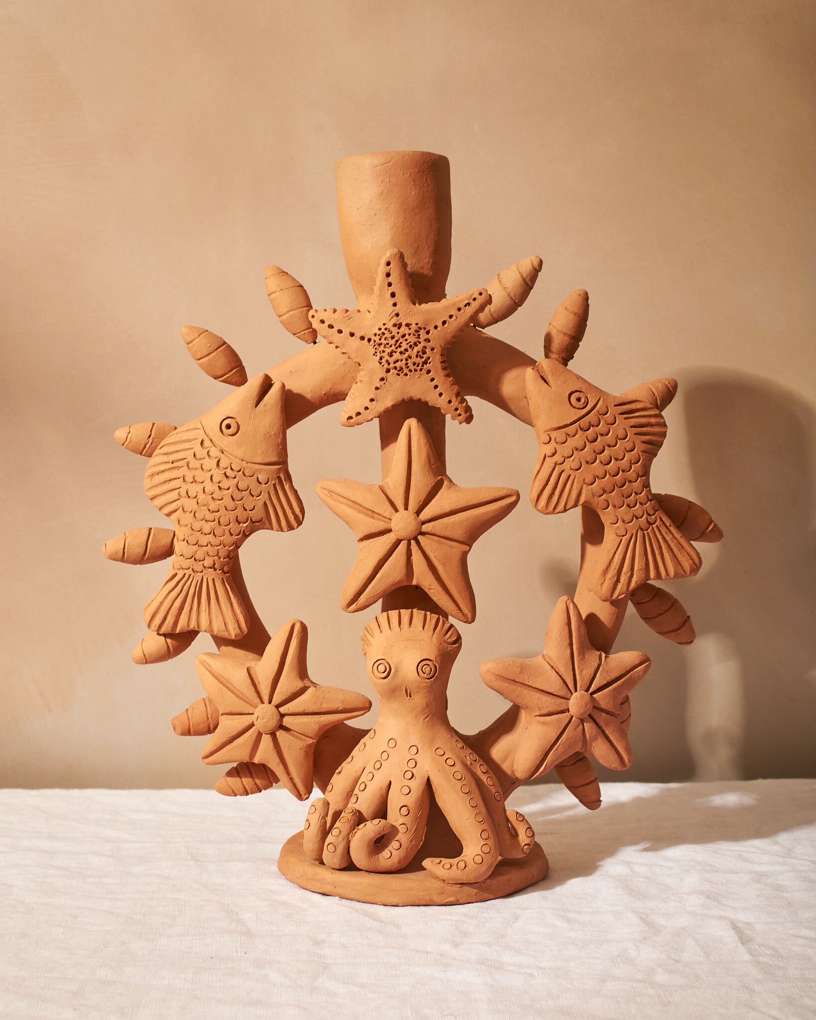 Manos Que Ven: Hand-Sculpted Oaxacan Red Clay Pottery | Eterna Home