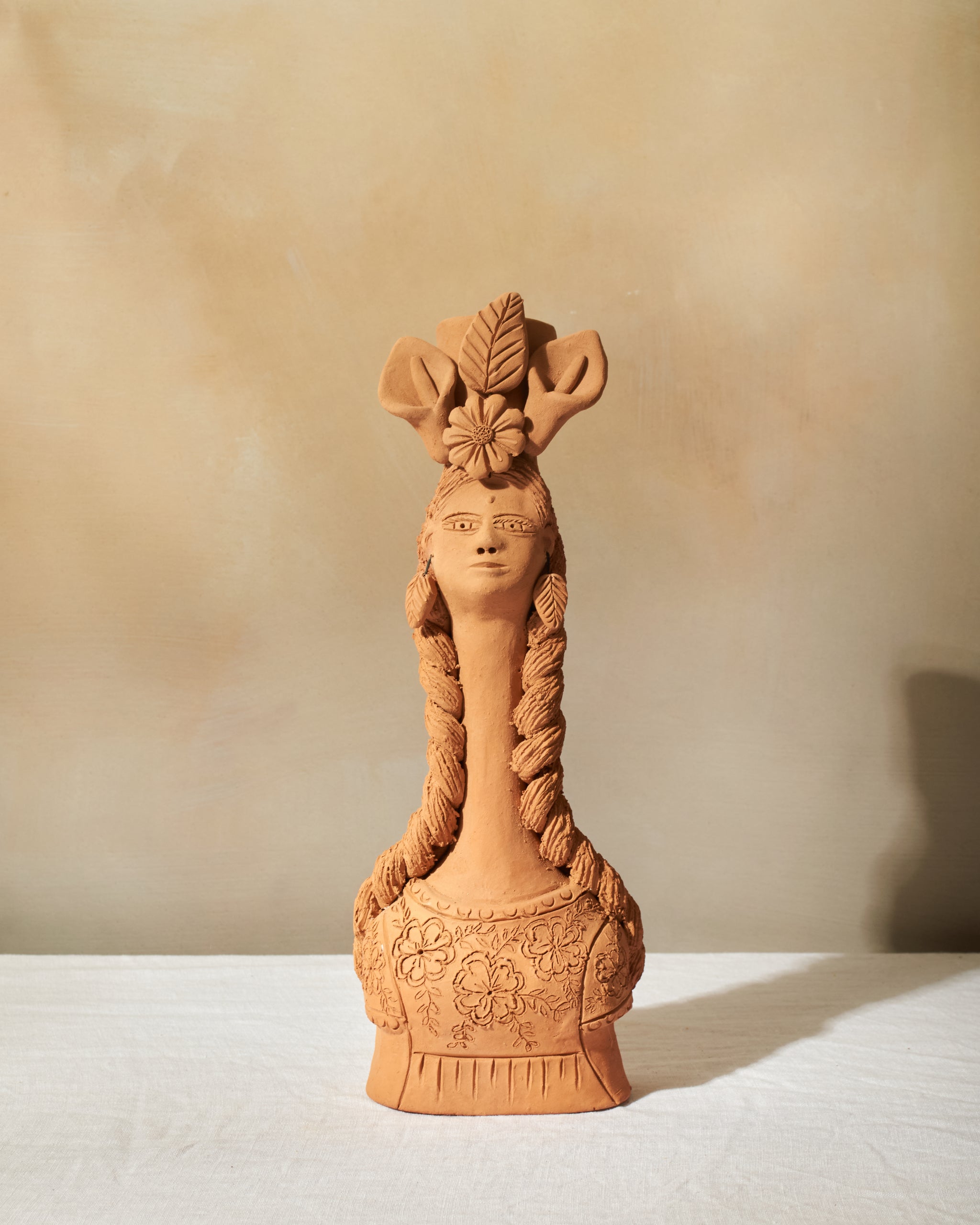 Manos Que Ven: Hand-Sculpted Oaxacan Red Clay Pottery | Eterna Home
